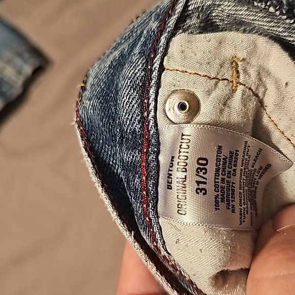 Jeans - Picture 3 of 3